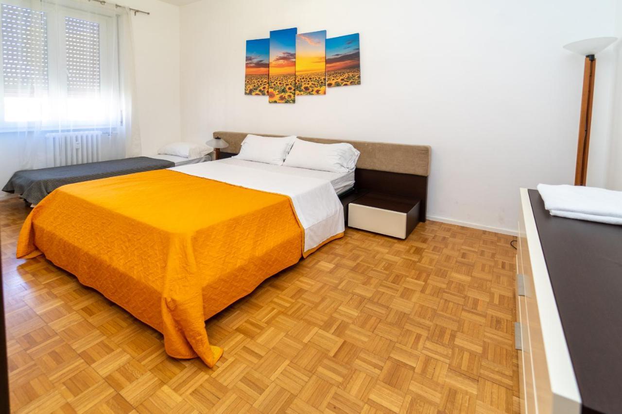 Central Maya Apartment Милан Экстерьер фото